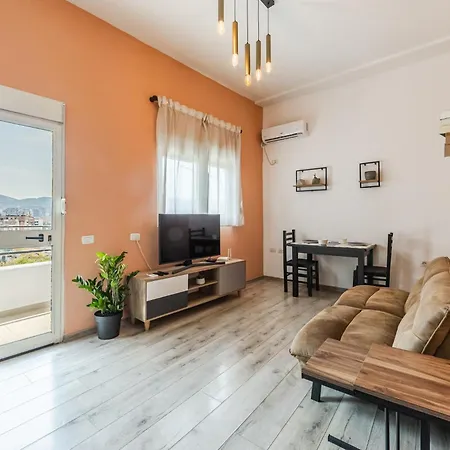 Sky Apartament. Bllok District Daire *