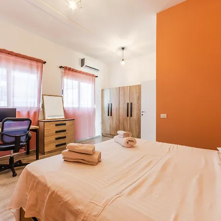 Sky Apartament. Bllok District * Tiran