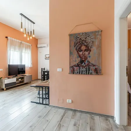 Sky Apartament. Bllok District Tiran