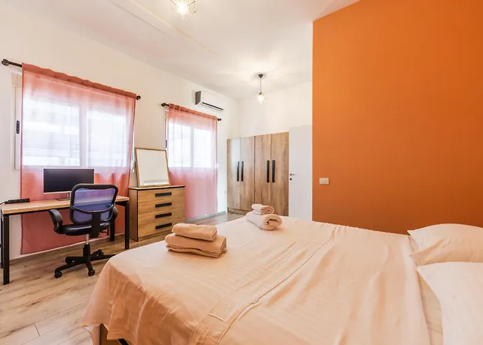 Sky Apartament. Bllok District * Tiran